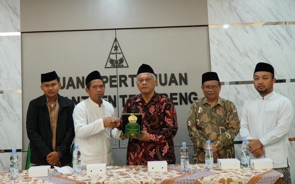 Gali Sanad Keilmuan Nusantara, Pesantren Darul Ulum Riau Rihlah Ilmiah ke Tebuireng